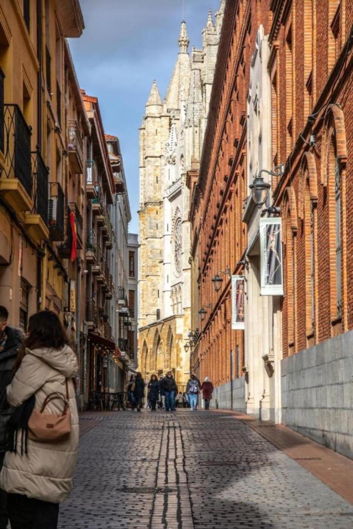 Apartamento A 15 Segundos De La Plaza Mayor Y 1 Minuto De La Catedral ليون المظهر الخارجي الصورة